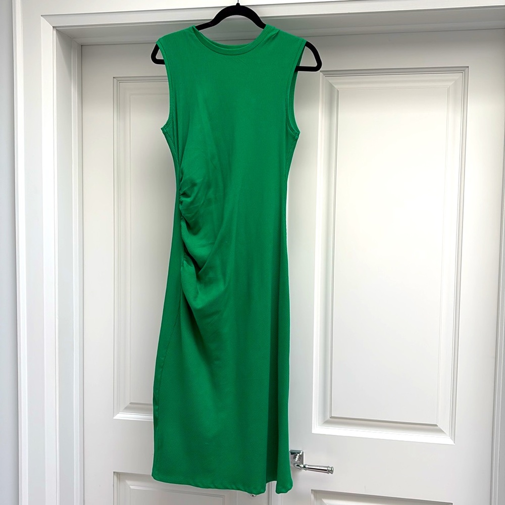 ZARA Ruched Ribbed Dress in Green - Picture 7 of 9